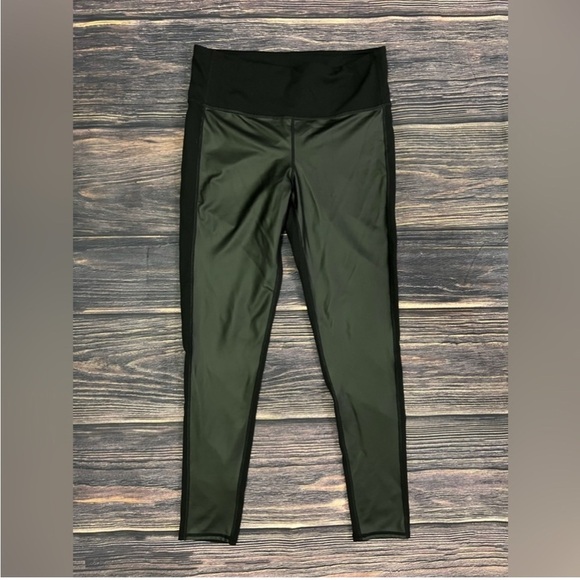 Athleta faux leather front leggings- size medium tall - Picture 1 of 10